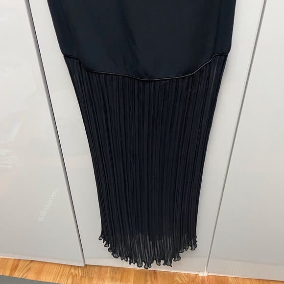 Bradley Bayou Couture gown. Size 4 - Picture 5 of 10